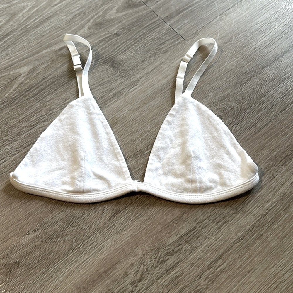 White triangle minimal top